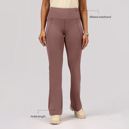 Ultimate Flare Pants Tall