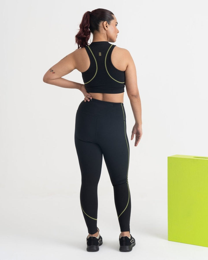 Yin Yang 7/8 Leggings | Hunnit at Broadway