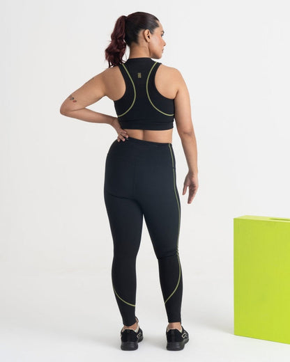 Yin Yang 7/8 Leggings | Hunnit at Broadway