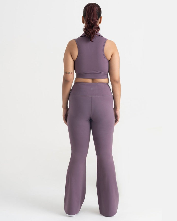 Zen Flare Pants | Hunnit at Broadway