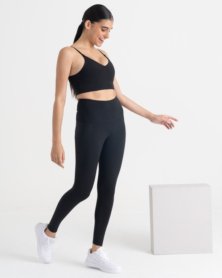 Zen Ankle Length Leggings | Hunnit at Broadway